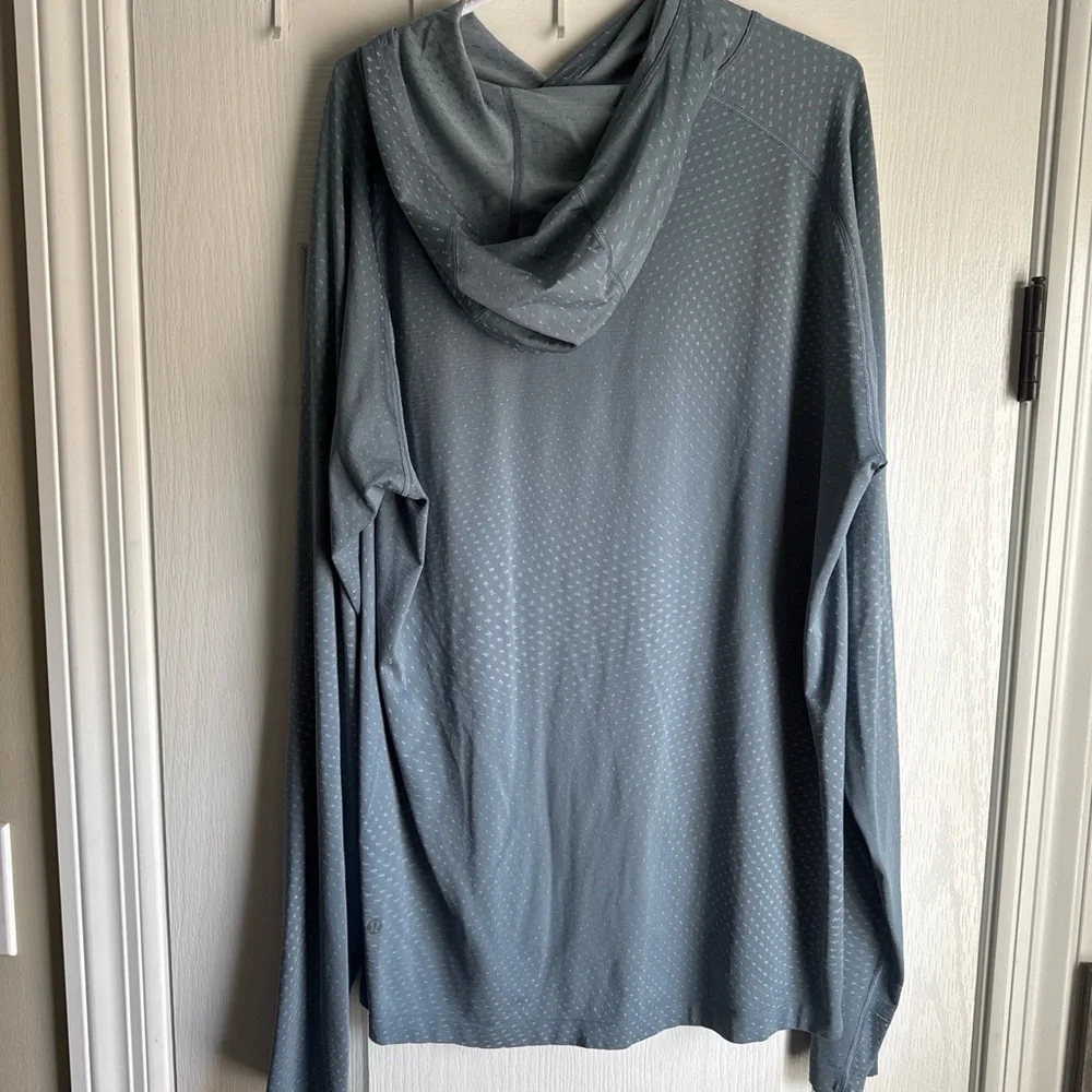 Lululemon metal vent tech hoodie - Picture 2 of 4